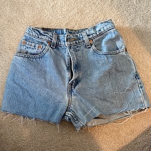 Levi jean shorts